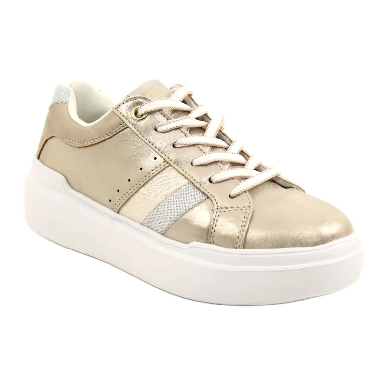 American Club RH68 / 22 Sports sneakers with a thick sole golden