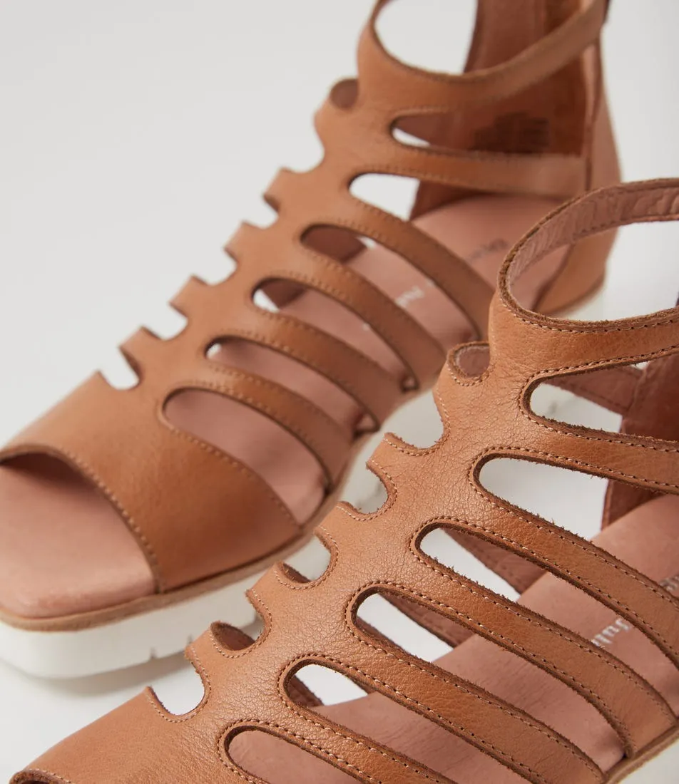 DJANGO & JULIETTE Kodzo Dark Tan White Leather Sandals