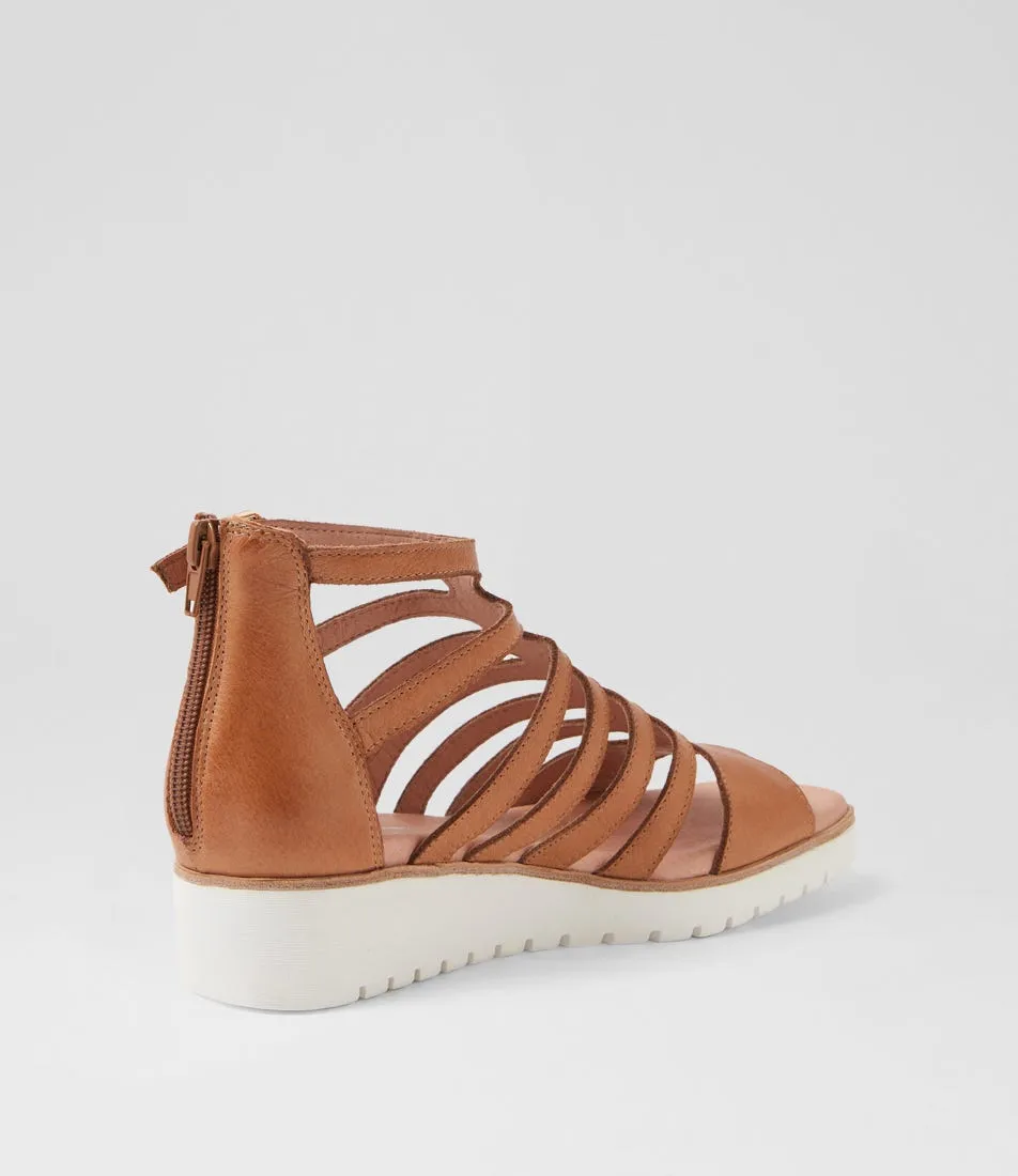 DJANGO & JULIETTE Kodzo Dark Tan White Leather Sandals