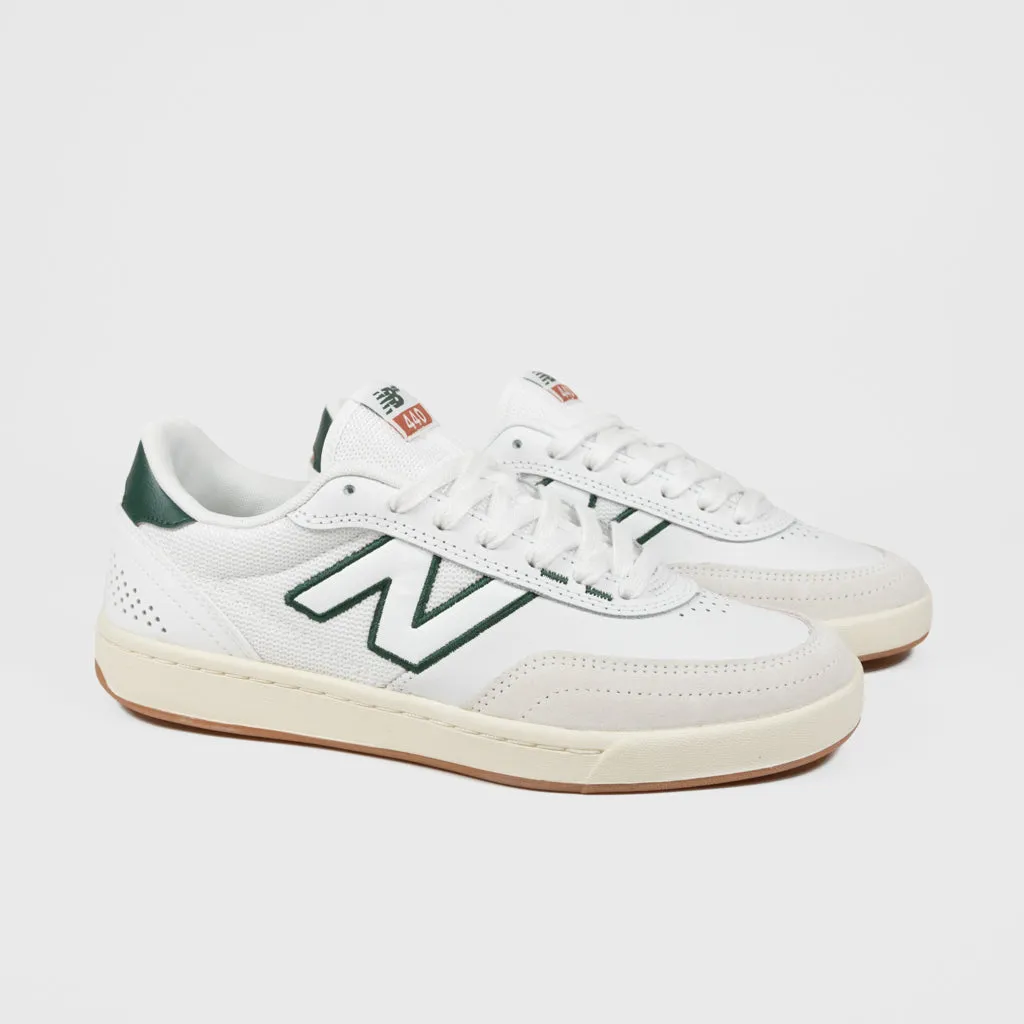 New Balance Numeric - 440 V2 Shoes - White / Green