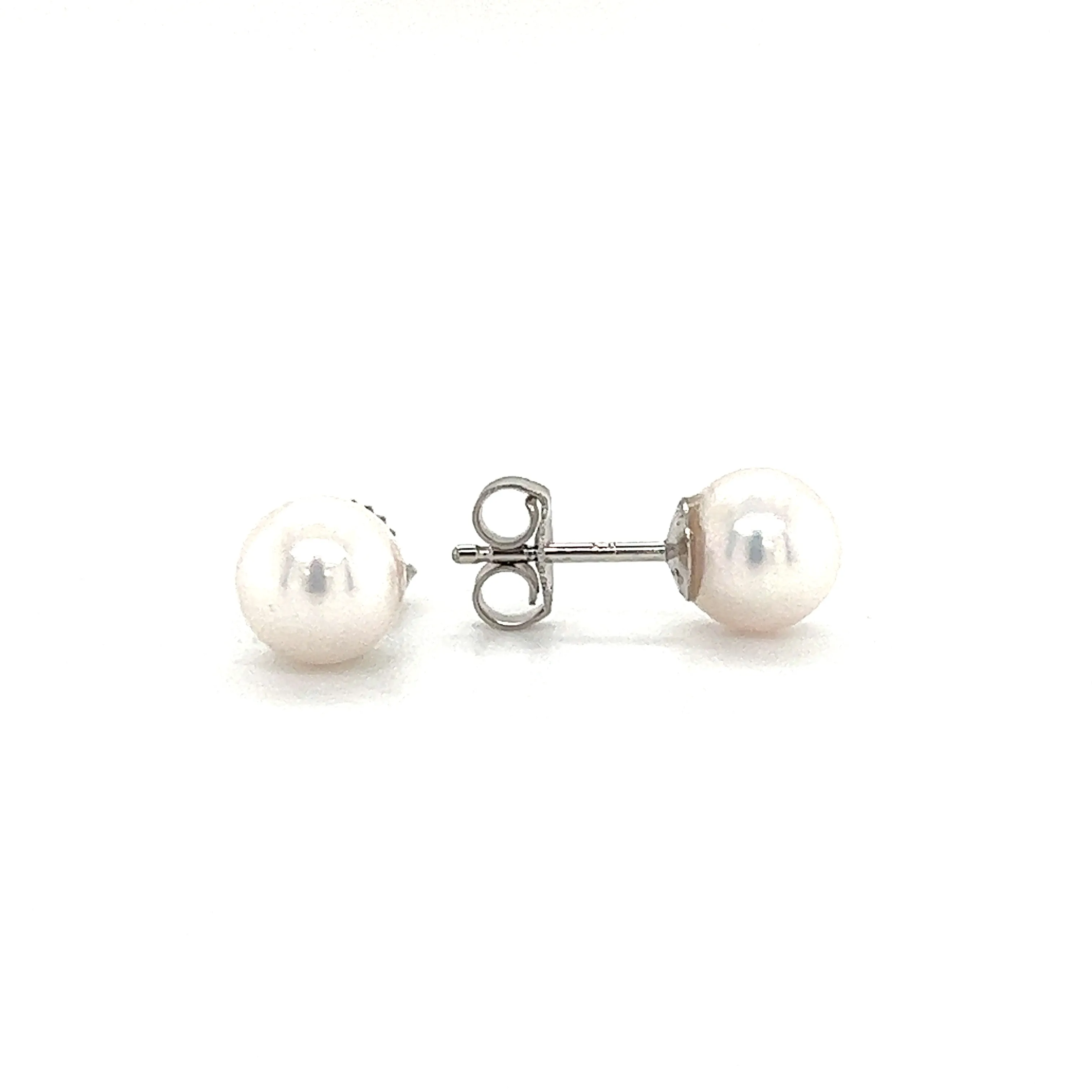 Pearl 6mm Stud Earrings in 14K Gold