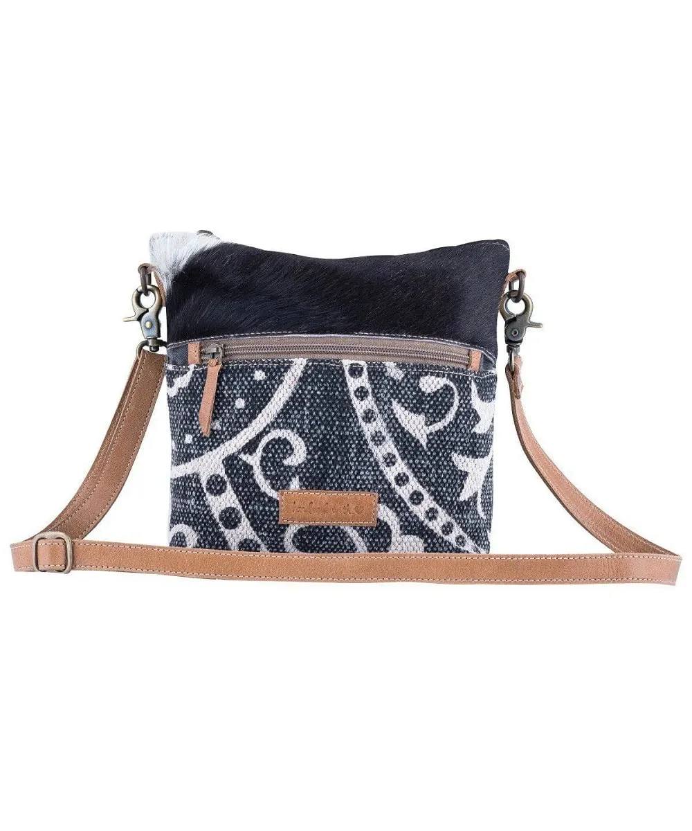 Sixtease Women's Cadence Cross Body Bag