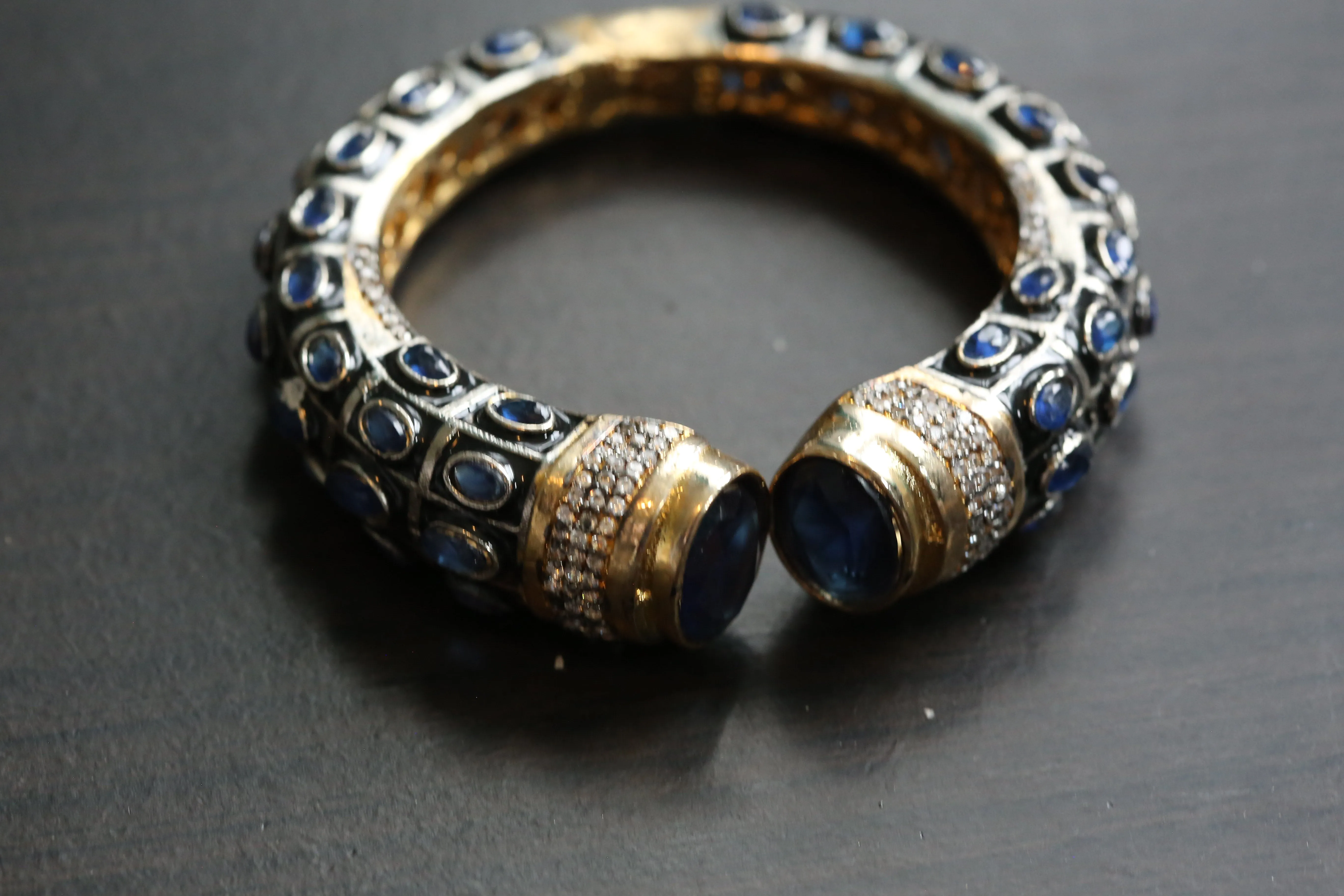 Victorian Blue CZ Bracelet (openable)