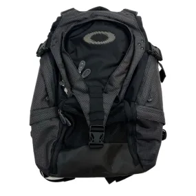 Vintage Y2K Oakley Surf Wet/Dry Tactical Backpack