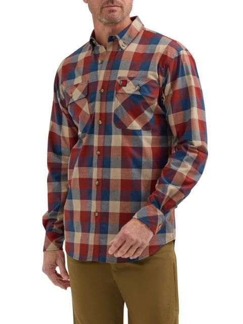 Wrangler Men's Riggs Workwear Foreman Work Shirt in Red Plaid